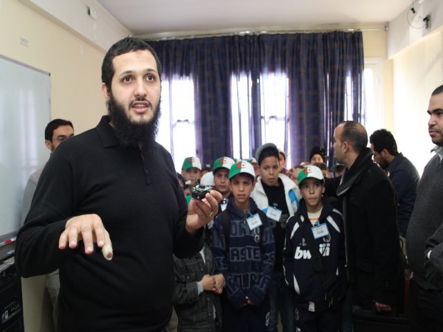  Visite au CERIST des lauréats de la commune d’El Yachir Bordj Bou Arreridj  CERIST, 27 décembre 2012